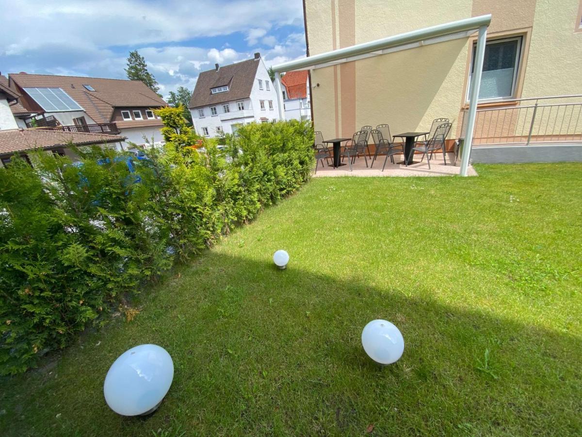 Gaestehaus Am Kurpark Hotel Garni Horn-Bad Meinberg Extérieur photo